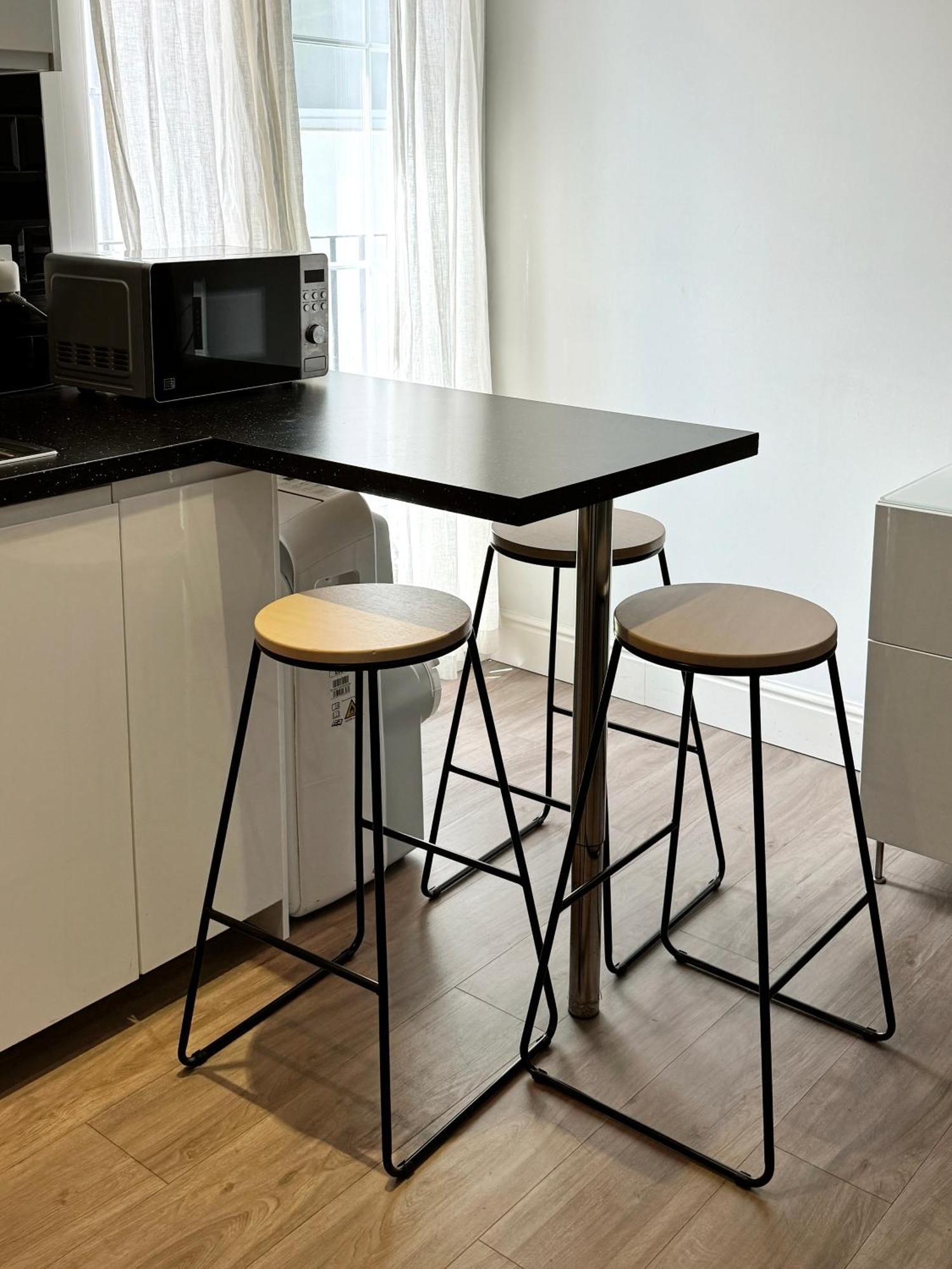 Modern City Centre Two Bedroom Windsor Apartment - Grand Central House Gibraltar Exteriör bild